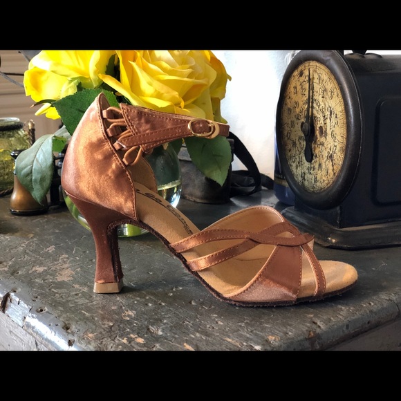 Go Go Dance Shoes 5.5 - Picture 2 of 6